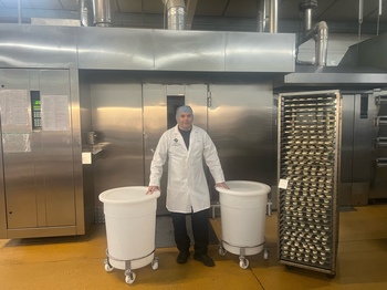 Renowned Scottish bakers take delivery of Invicta prize