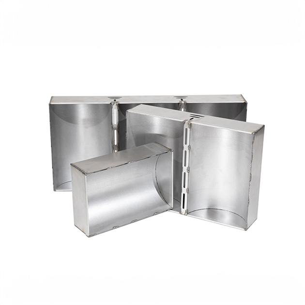Invicta launches new standard range of bloomer tins