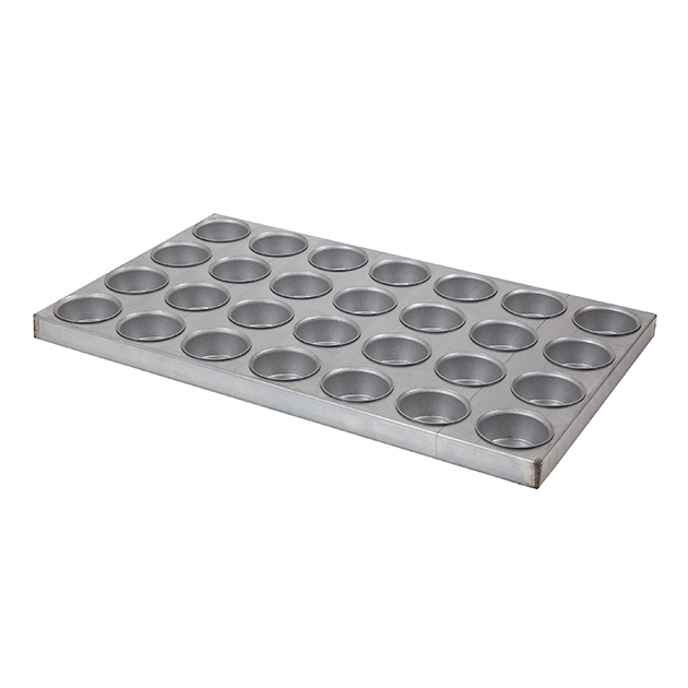 762 x 457 - Jumbo Muffin - 28 Per Tray